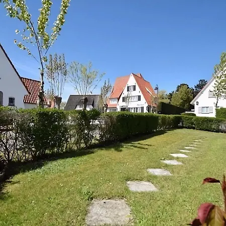 Cotanou V In With Garden * De Haan